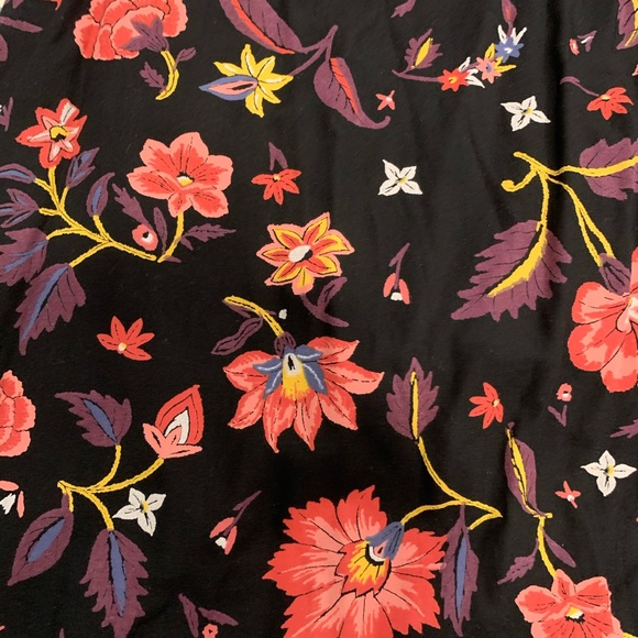 OLD NAVY SUMMER DRESS - Picture 3 of 3